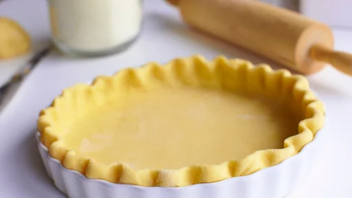 Prepared pie pastry or pate brisee