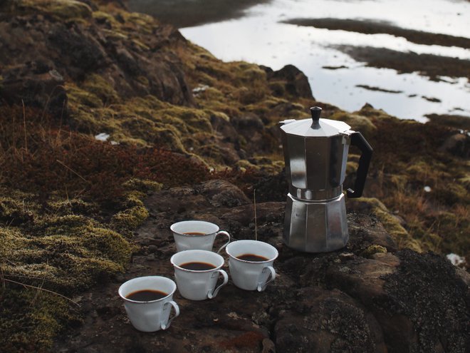 Kamor koli gredo, jih vedno spremlja tudi dobra kava. Tale je bila na Islandiji.