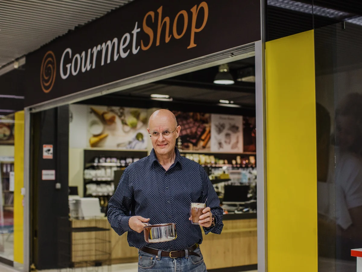 Na fotografiji: Andrej Jamnik, Gourmet Shop (Foto Sonja Ravbar)