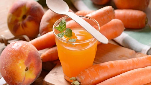 juice of carrots and peaches
