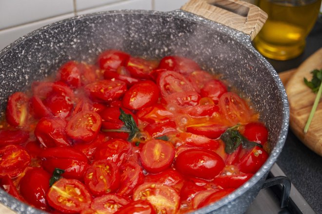 Božanska paradižnikova omaka (Foto: Blaž Rosa)