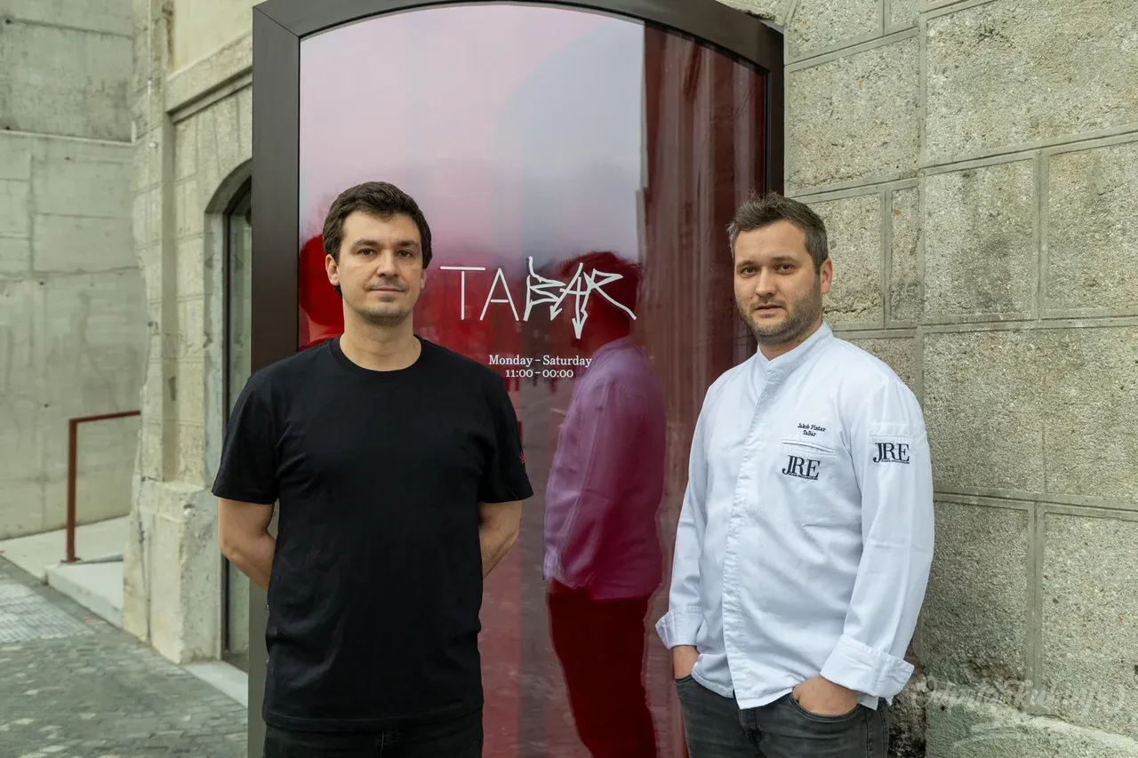 Jurij Osole (levo) in chef Jakob Pintar. (Foto: Voranc Vogel)