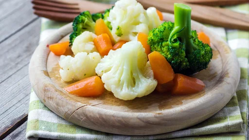Kuhana zelenjava je bogat vir vitaminov. (Foto: zeleno/Getty Images)
