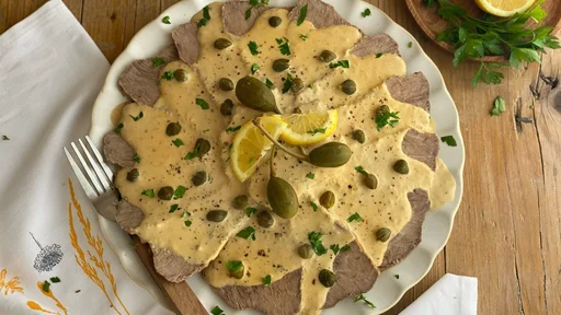 Vitello tonnato (Foto: Yaska)