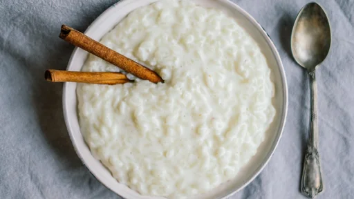 Chefov recept za najbolj kremast mlečni riž, še boljši kot iz otroštva (Foto: Budko/Getty Images)