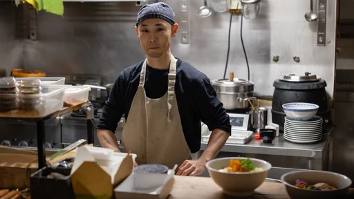 Shin Sato iz japonske restavracije in kavarne Sato Bento (Foto: Črt Piksi)