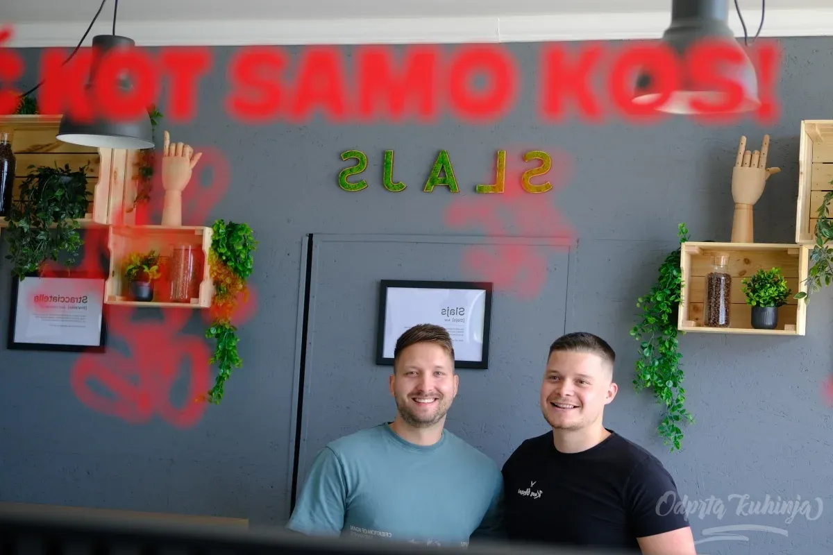 Slajs: novost v Škofji Loki, kjer se vse vrti okoli fokač in gurmansko zasnovanih sendvičev (Foto: Špela Ankele)
