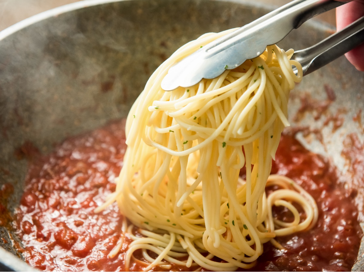 Un trucco per cucinare gli spaghetti che devi imparare da una suora italiana